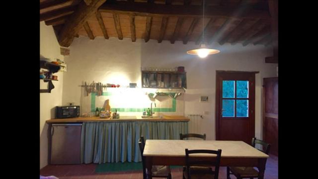 Tuscany & Silence Apt Country View In Terricciola Wifi Apartment Luaran gambar