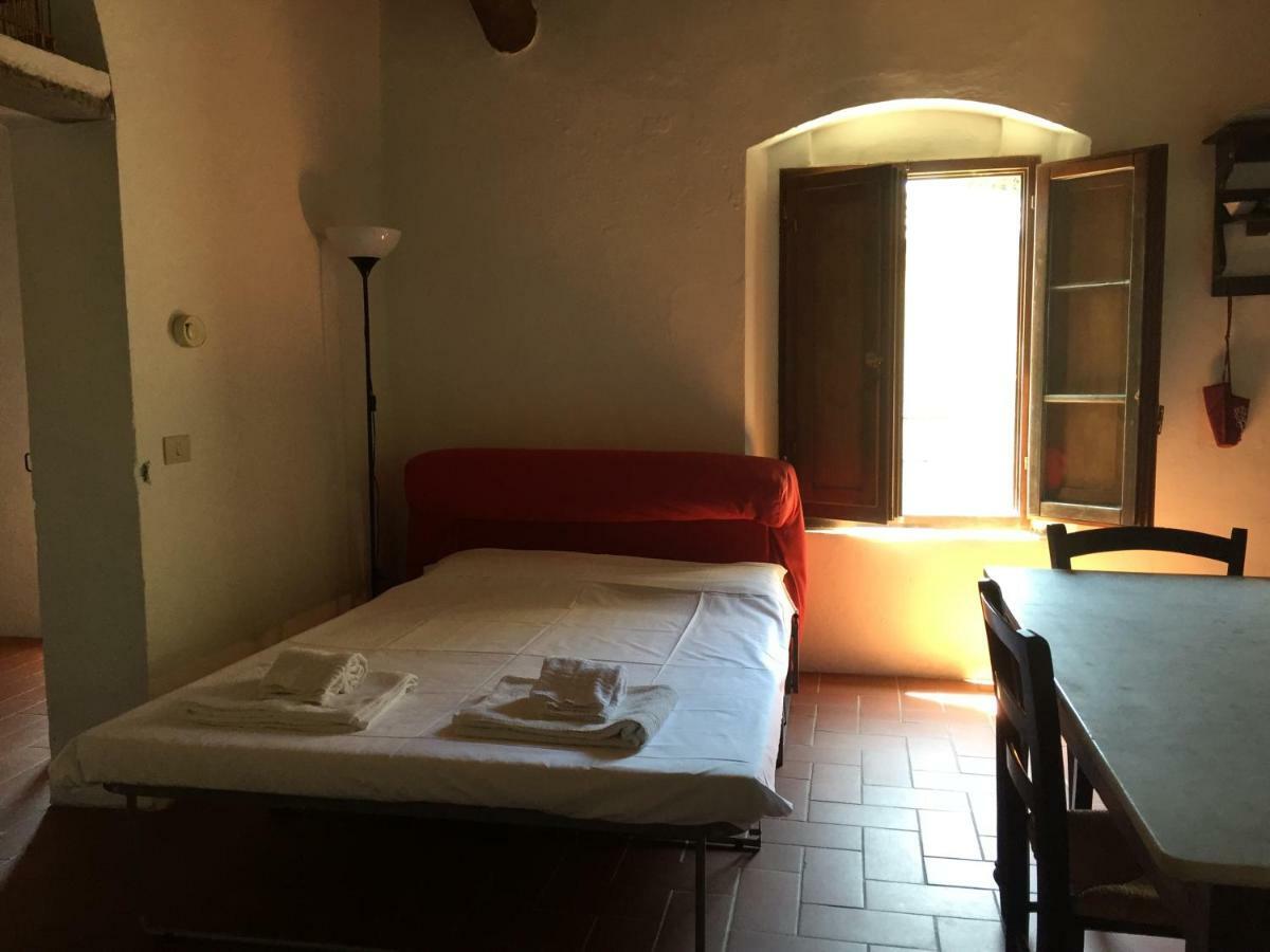 Tuscany & Silence Apt Country View In Terricciola Wifi Apartment Luaran gambar